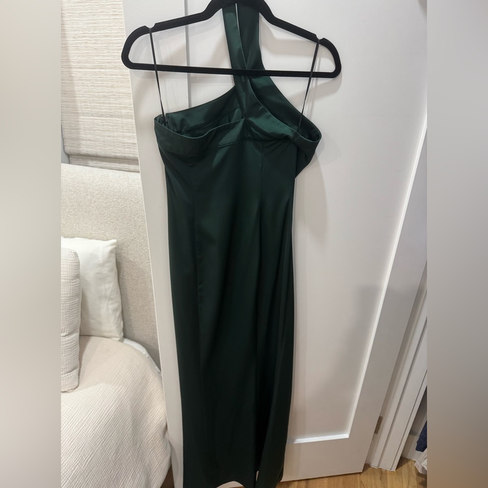 NBD ‘Evan Gown’ in EMERALD GREEN - Picture 3 of 5